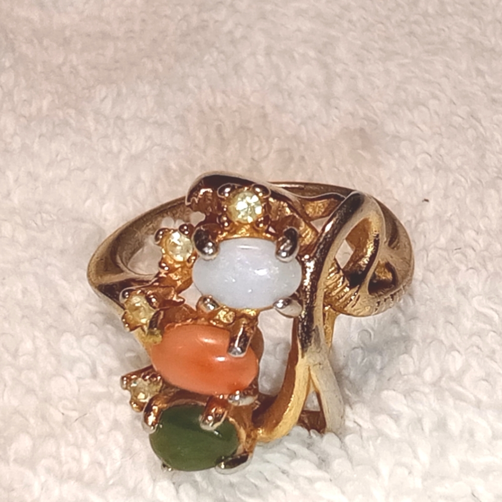 Ana Bekoach 18K HGE Faux Opal Coral Jade Cabochons Rhinestone Accents Size 7 3/4